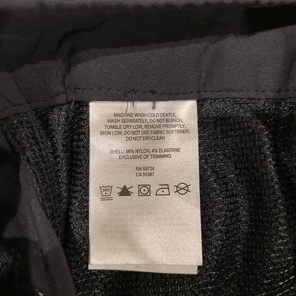 Columbia Saturday Trail II Stretch Straight Leg Convertible Pants Women’s Size 4 - Picture 8 of 11